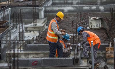 建筑劳务分包合同撰写指南与核心要点解析